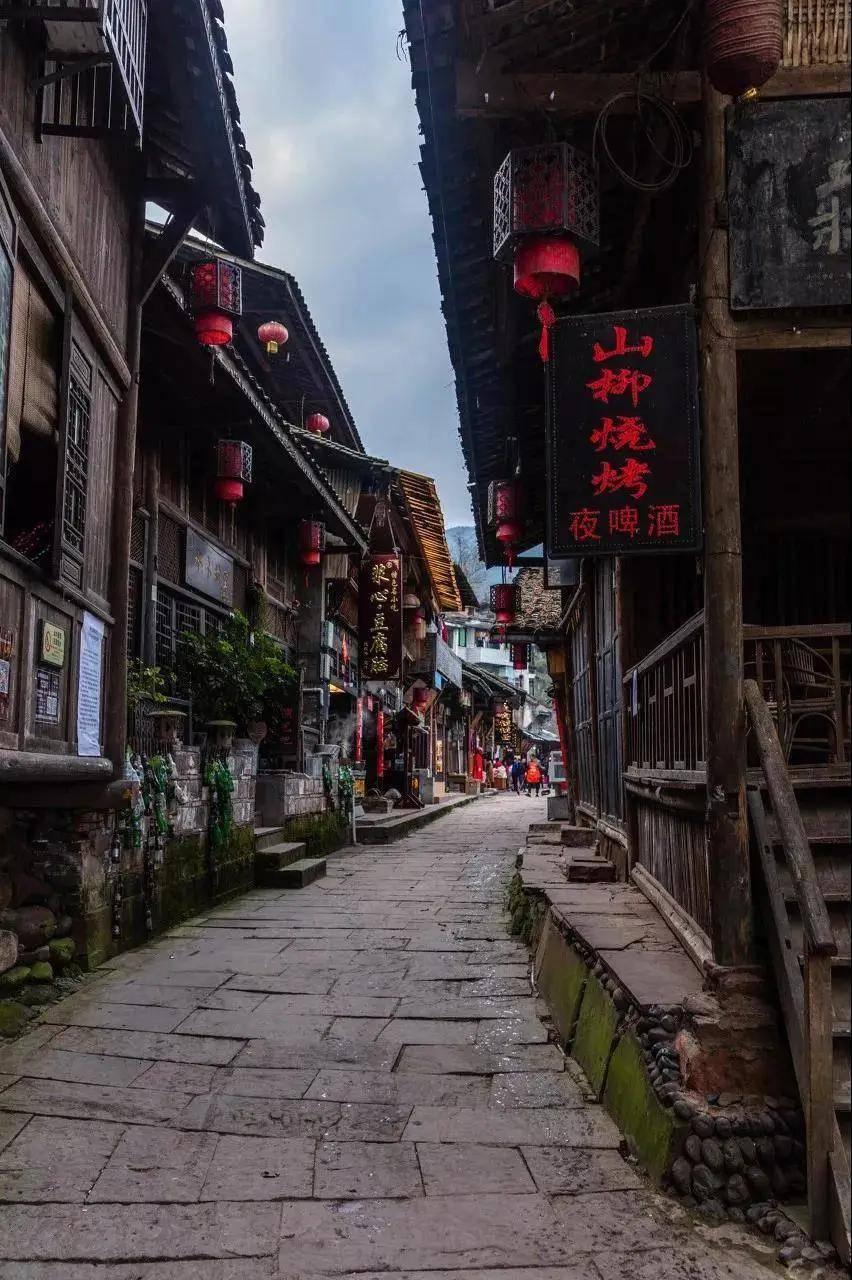神圣的石像